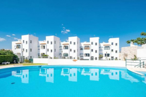 Apartamento T1 Carvoeiro c/piscina e a 300m Praia